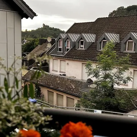 Zentrale Wohnung Mit Balkon Gerolstein Exterior photo